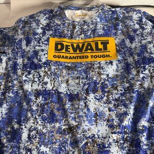 Vintage DeWALT Power Tools T-shirt Adult  Size XL Blue